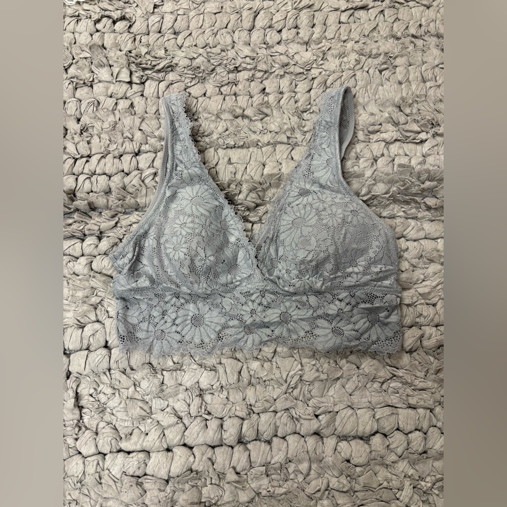Lace Bralette in Gray